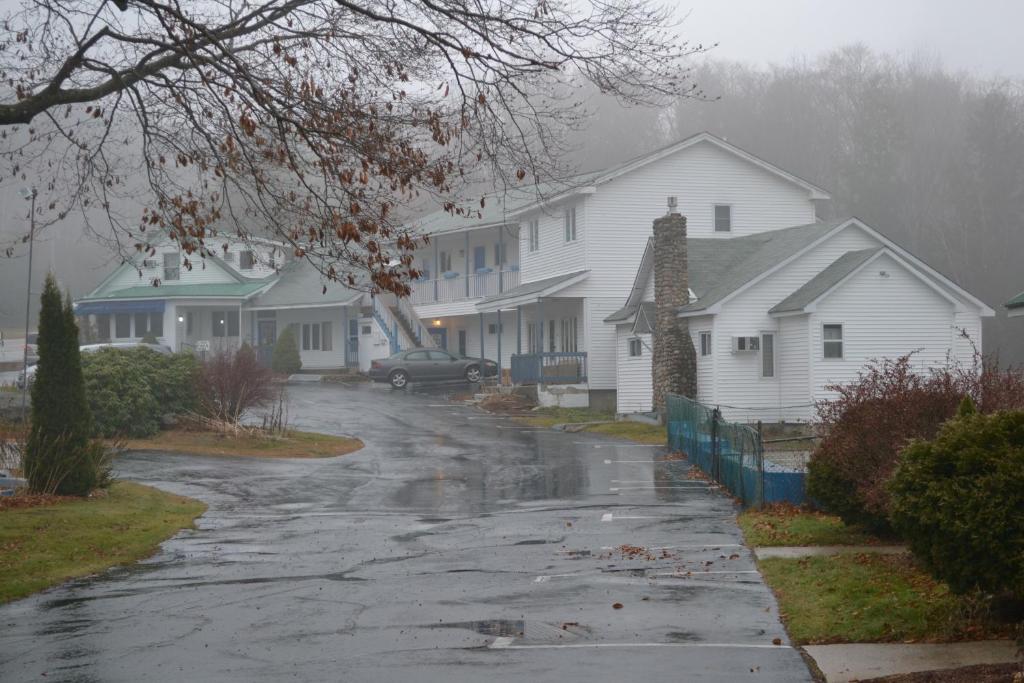 Parker'S Motel Линкълн Екстериор снимка