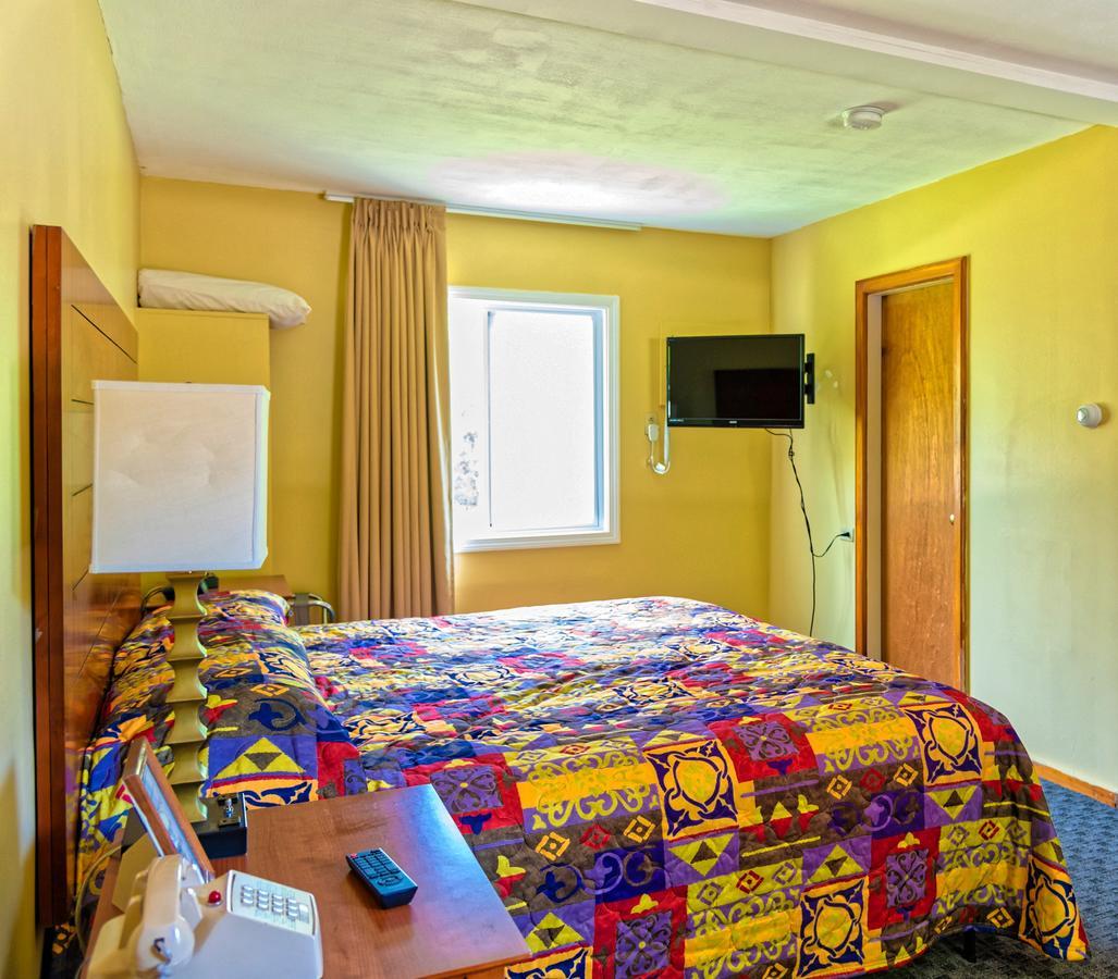 Parker'S Motel Линкълн Екстериор снимка